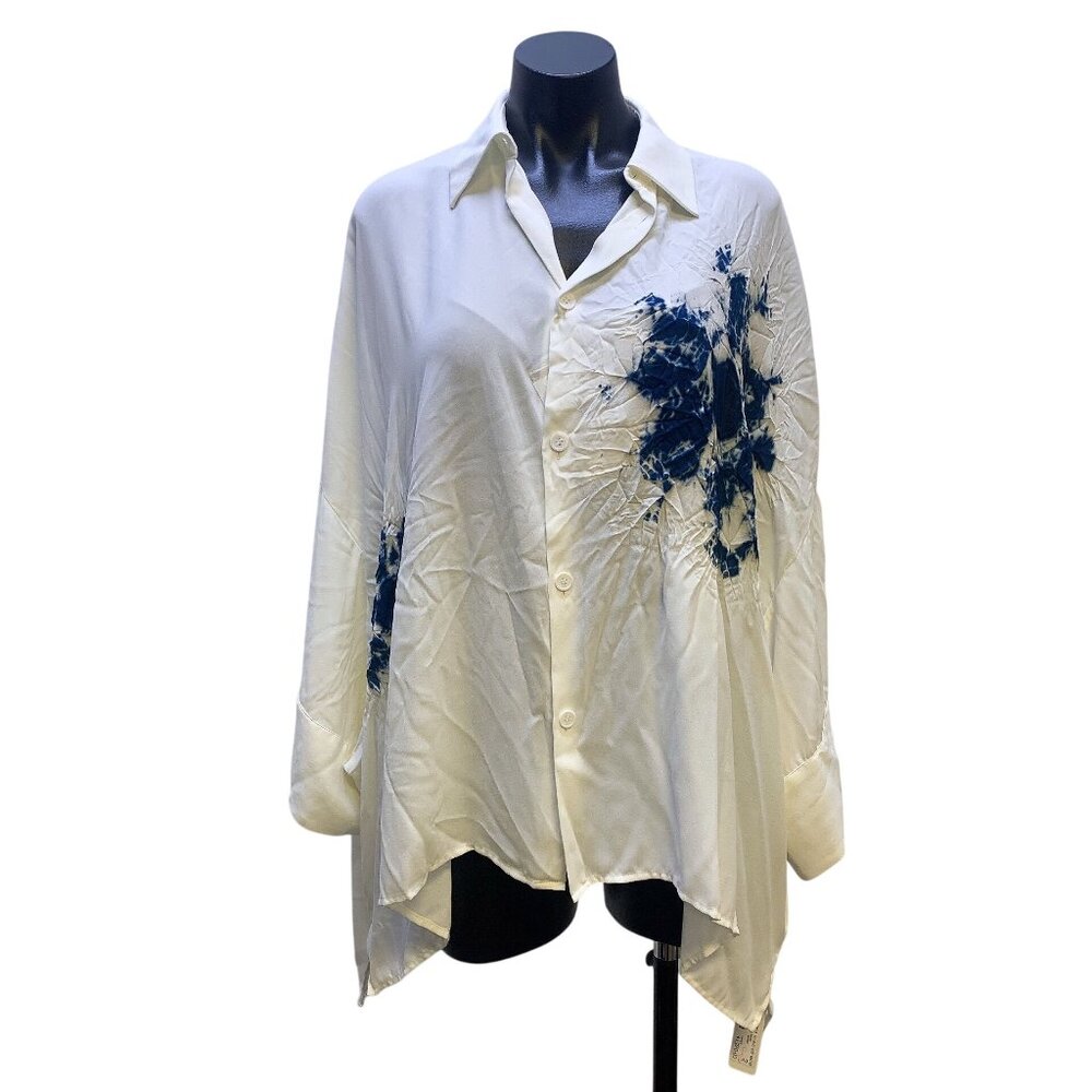 NWT Y's White & Indigo Tie-Dye Oversized Blouse, Size Small (2)